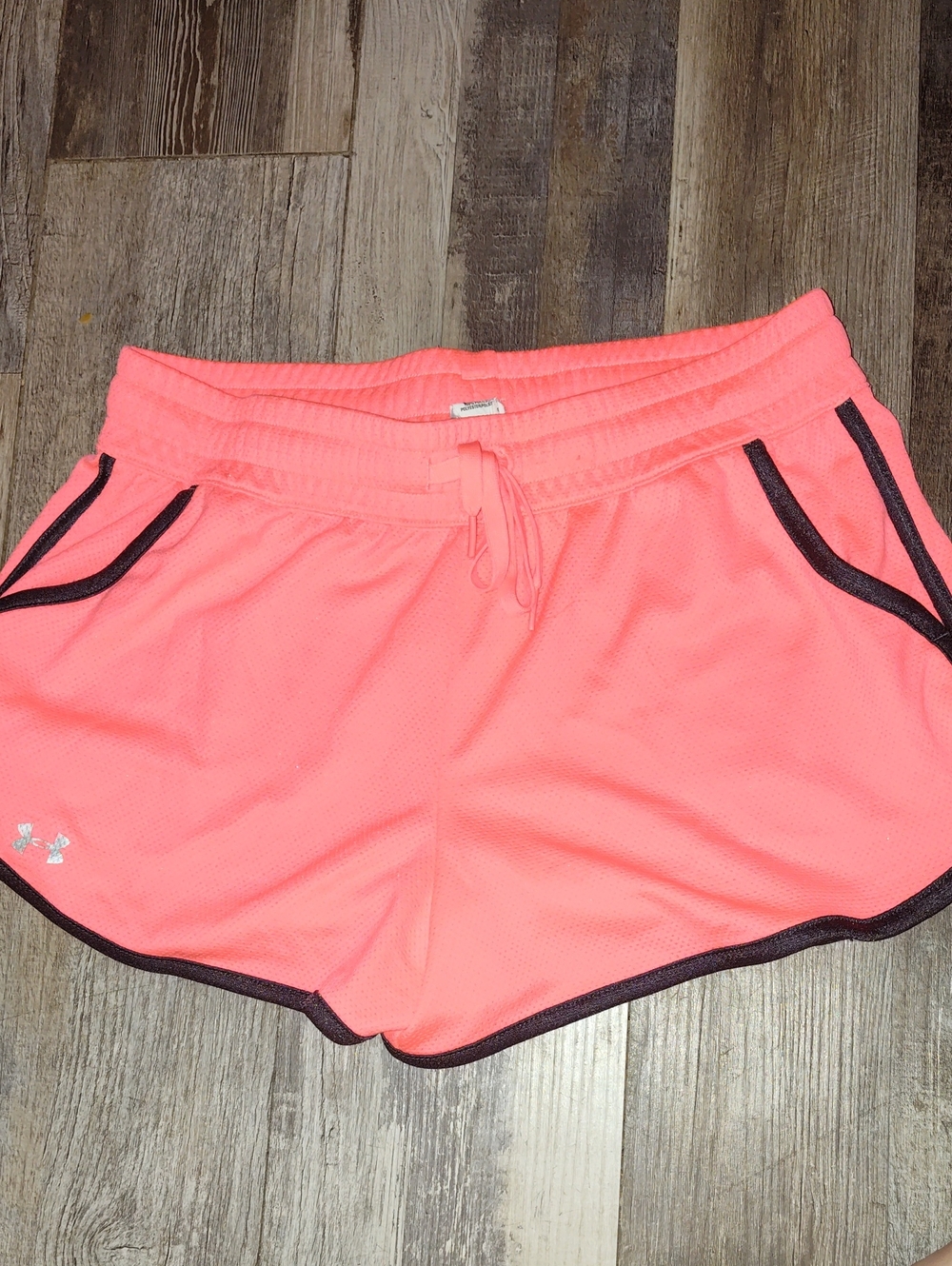 5/$25 SALE Under Armour Small Neon Coral Athletic Shorts or Free With $25+ Sale